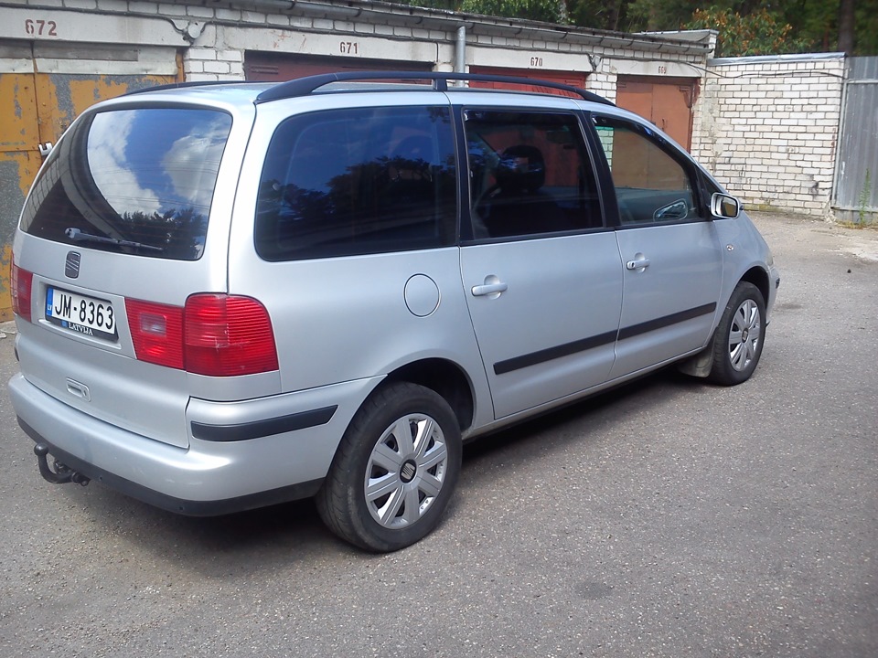 Seat alhambra 2007. Сеат альхамбра 2002. Сеат альхамбра 2002. Seat alhambra 2007. Seat alhambra 1 поколение.