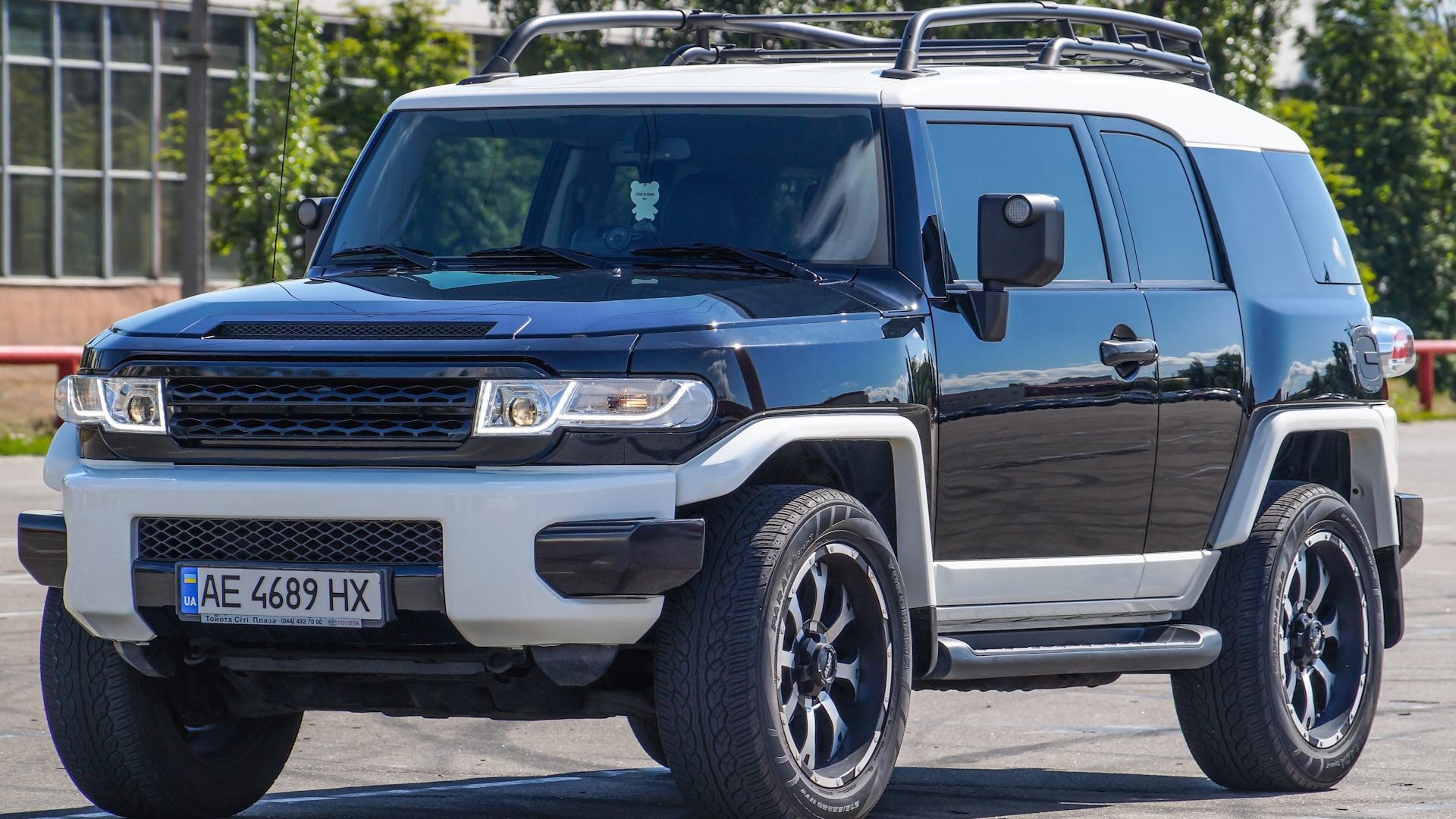 Тойота FJ Cruiser 2016