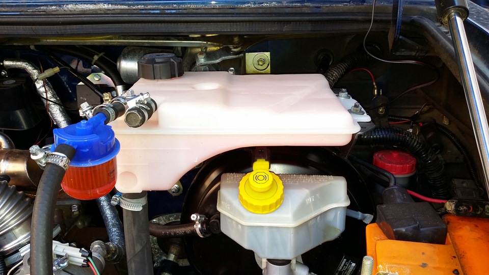 Небольшие доработки в моторном отсеке — УАЗ Patriot, 2,2 л, 2013 года ...