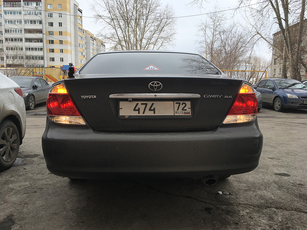 Тойота камри задний. Camry 30 сзади.