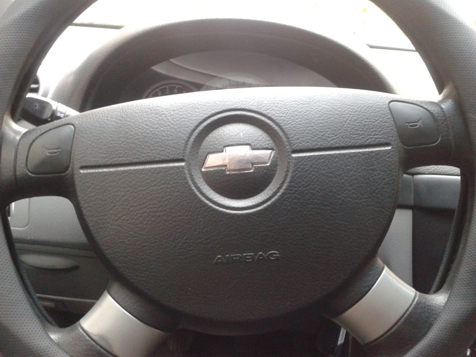 значок руля — Chevrolet Lacetti SW, 1,6 л, 2008 года | другое | DRIVE2