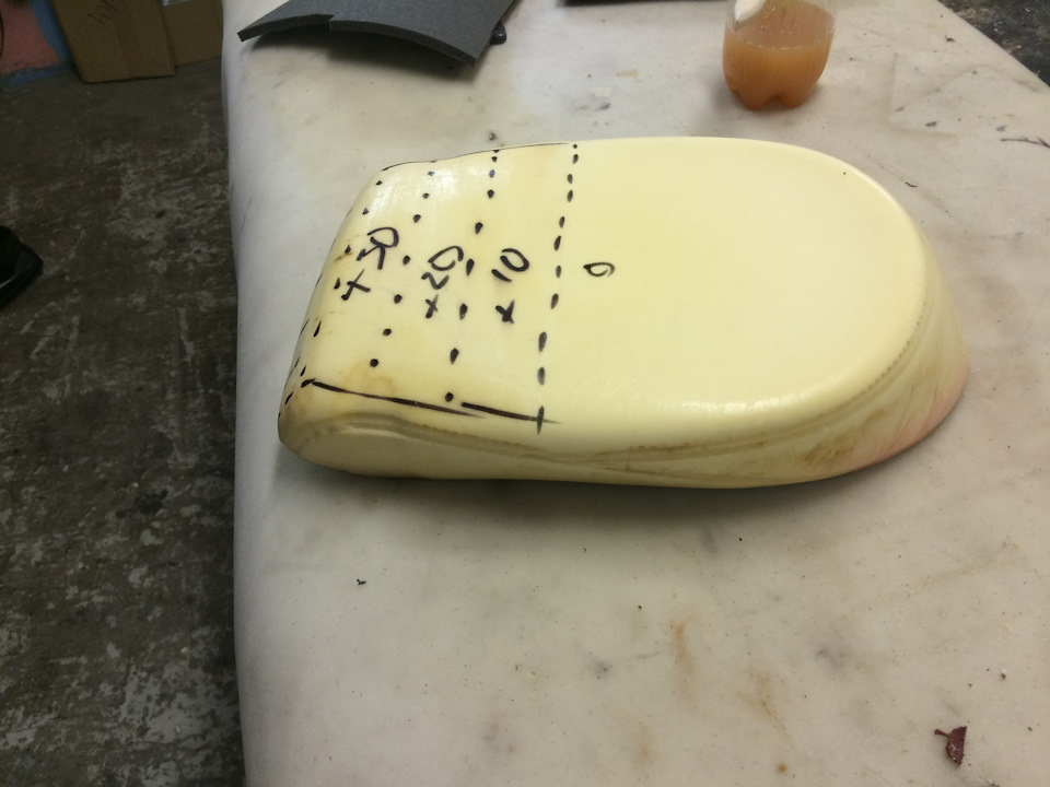 Перетяжка и доработка сидений мотоцикла, гидроцикла, квадроцикла и др ...