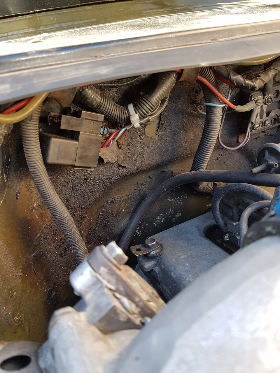 Проводка, не гаснет лампа свечей зажигания. — УАЗ 31514, 2,7 л, 2008 ...