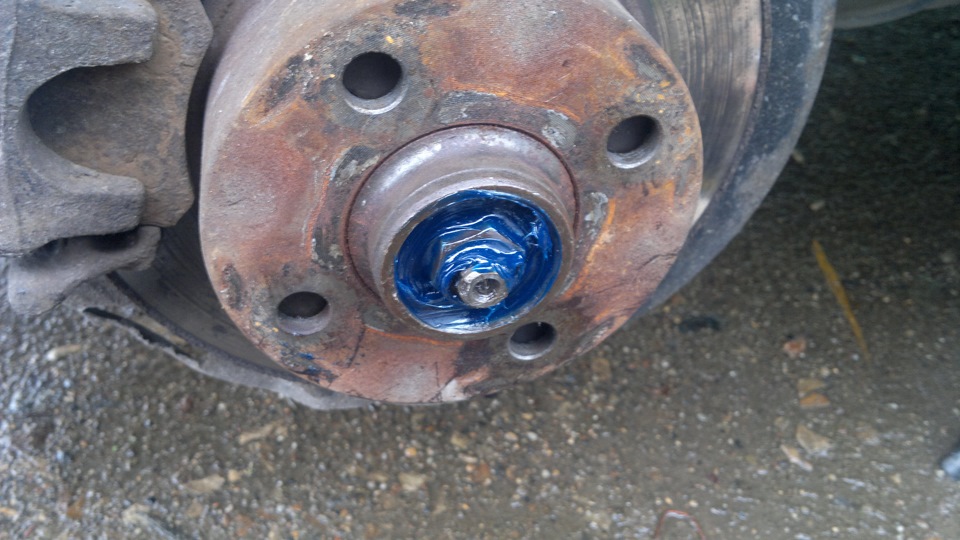 Регулировка подшипников ступиц. Регулировка подшипников заднего колеса автомобиля уаз. Регулировка зазора подшипников ступиц передних колёс. То и тр автомобилей презентация. Регулировка подшипников ступиц.