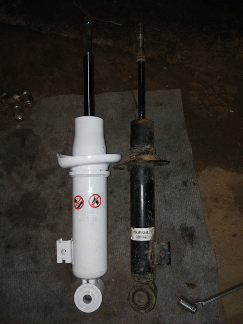 MR992321 Амортизатор Mitsubishi | Запчасти на DRIVE2