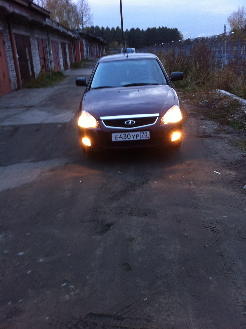 ПТФ туманки, туманища — Lada Приора хэтчбек, 1,6 л, 2014 года ...