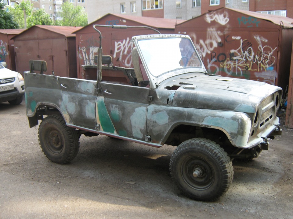 ремонт уаз 469. восстановление кузова уаз 469. отремонтированный уаз 469. уаз 469 умз. переварка пола уаз 469.