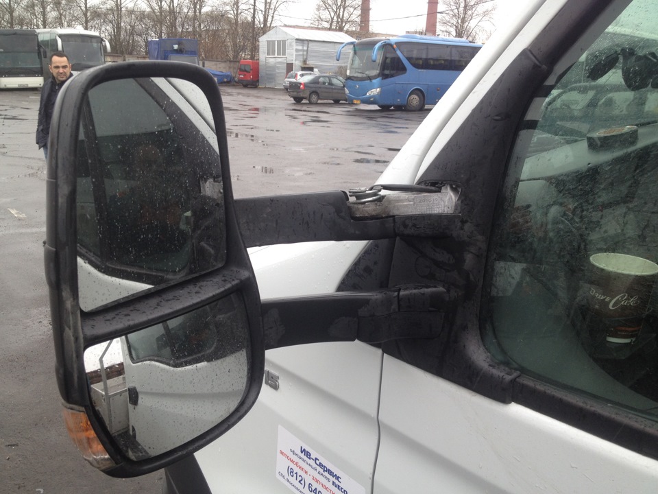 Как снять зеркало на iveco europcar
