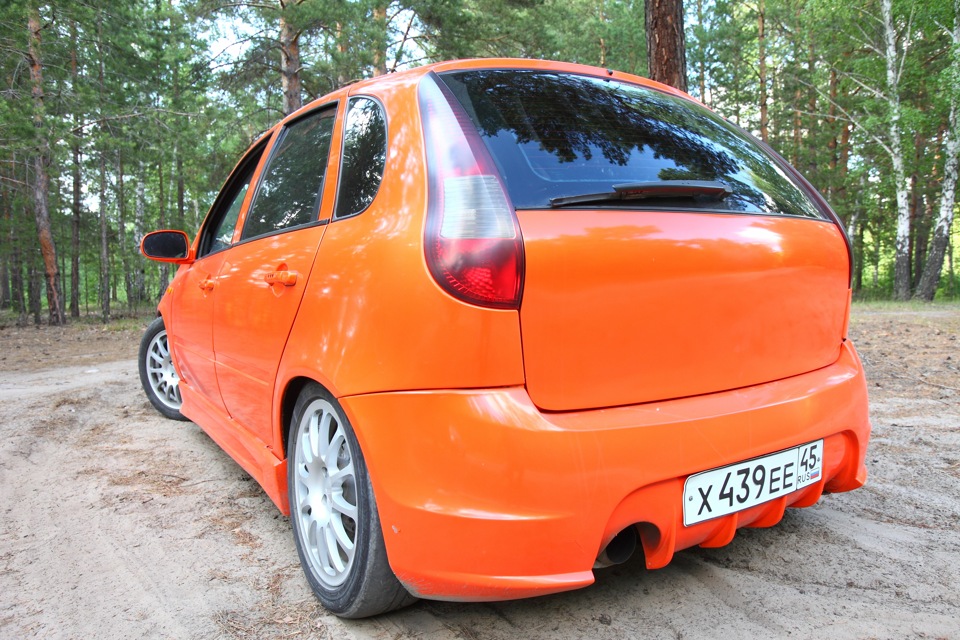 Калина тюнинг. Lada Kalina 1 хэтчбек обвес. Тюнингованная Калина 1 хэтчбек. Тюнинг Лада Калина 1 хэтчбек. Тюнинговая Калина хэтчбек.