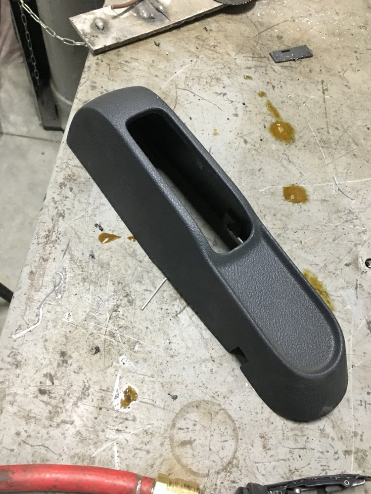 Консоль ручника renault logan 2. Консоль ручника renault logan 1. Консоль ручника рено сандеро 2. Консоль ручника renault logan 2. Консоль ручника renault logan 2.