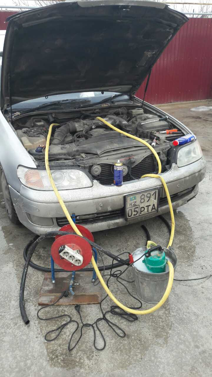 Промывка радиатора печки. Эпопея №3. — Toyota Aristo (I), 3 л, 1995 ...