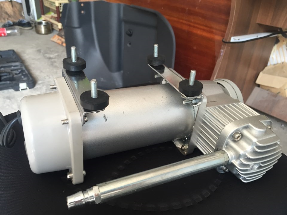 Пневмосигнал Часть 4. Установка компрессора — Hyundai Accent (2G), 1,6 ...