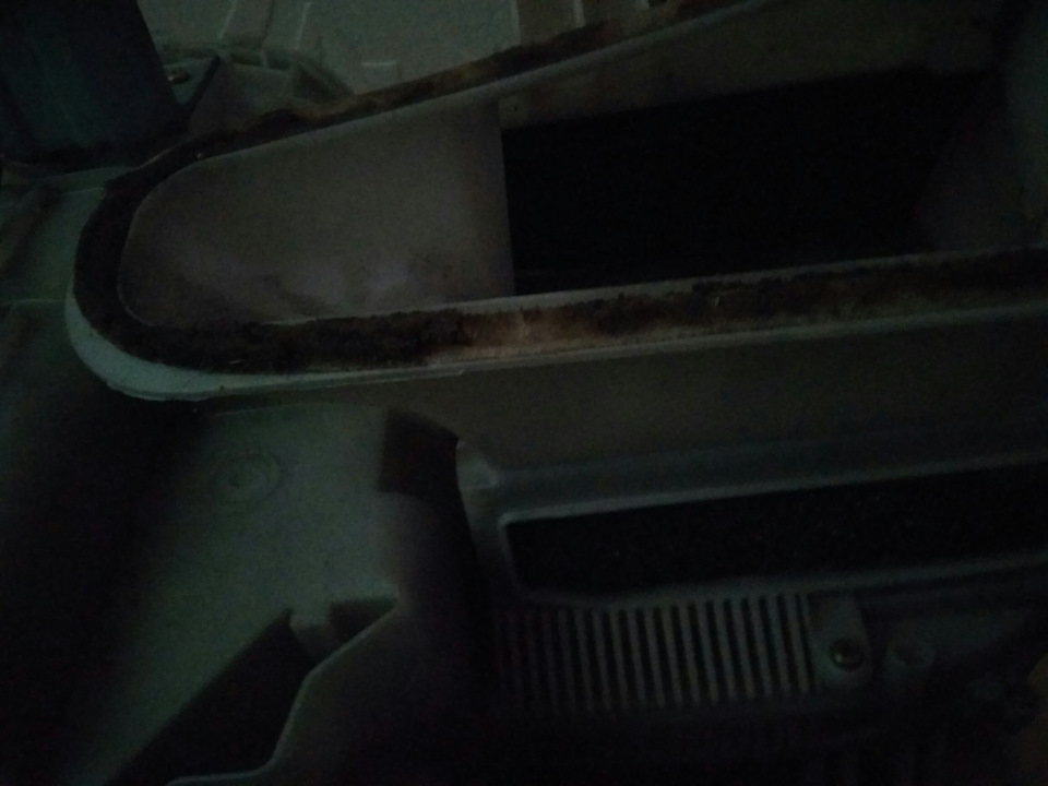 Чем проклеить заслонки печки mark 90? — Toyota Mark II (90), 2,5 л ...