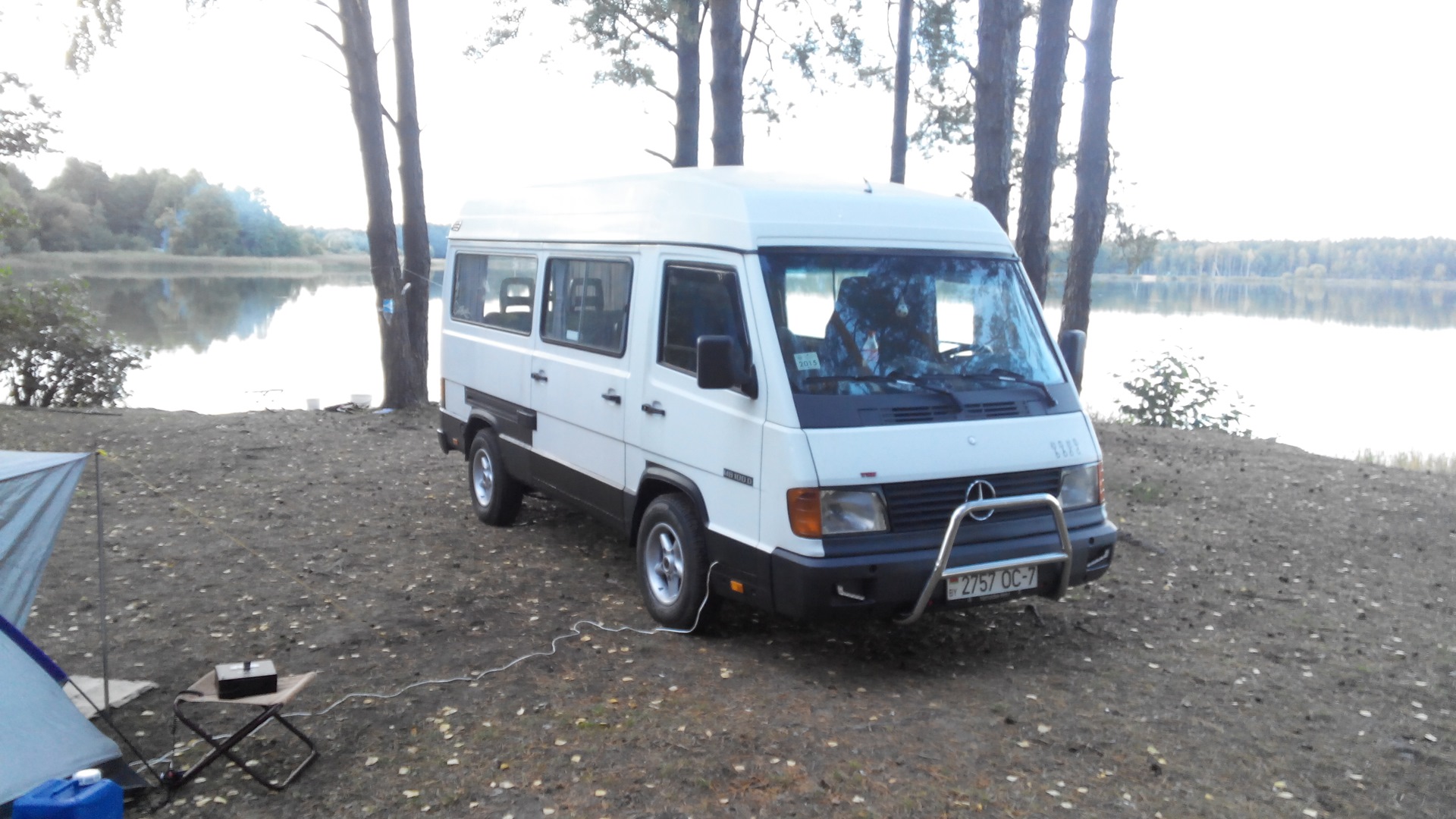 Mercedes benz mb100. Mercedes-Benz mb100, 1993. Мерседес Бенц 100д. Mercedes-Benz mb100 бензиновый.