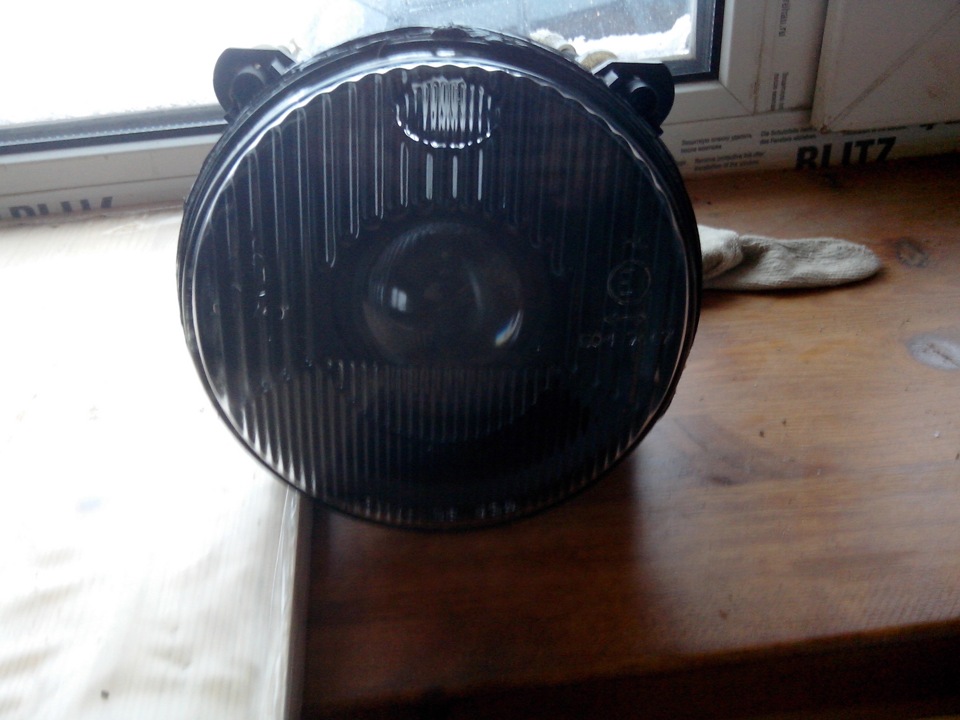 замена стекла на ближнем модуле раздельной оптики Hella — Volkswagen ...