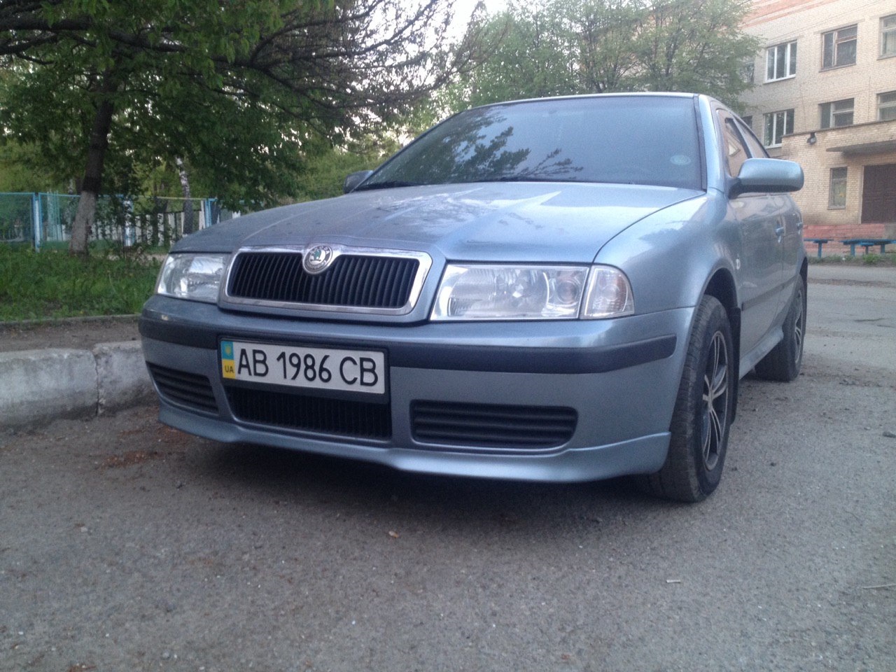 Установка губы на бампер — rs style. — Skoda Octavia A4 Mk1, 1,6 л, 2004  года | стайлинг | DRIVE2