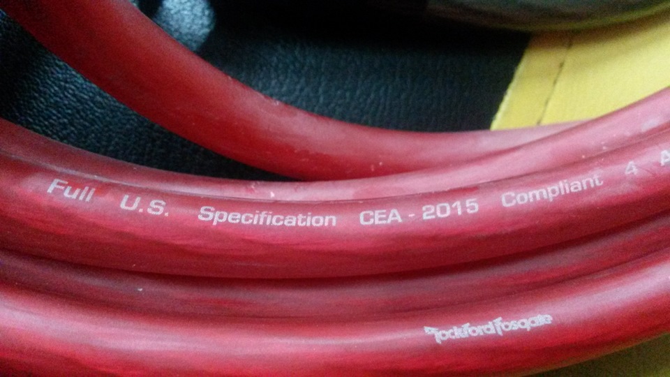 Установил хром ручки, протянул провода на саб — Toyota Caldina (190), 2 ...