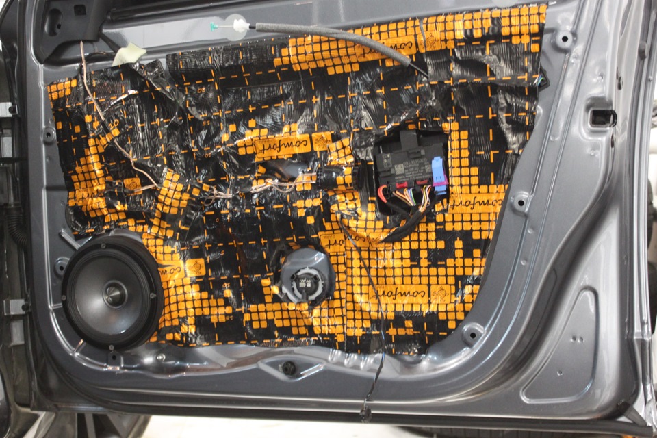 Шумоизоляция, музыка Alpine, PetranVAG — Skoda Octavia A7 Mk3, 1,8 л ...