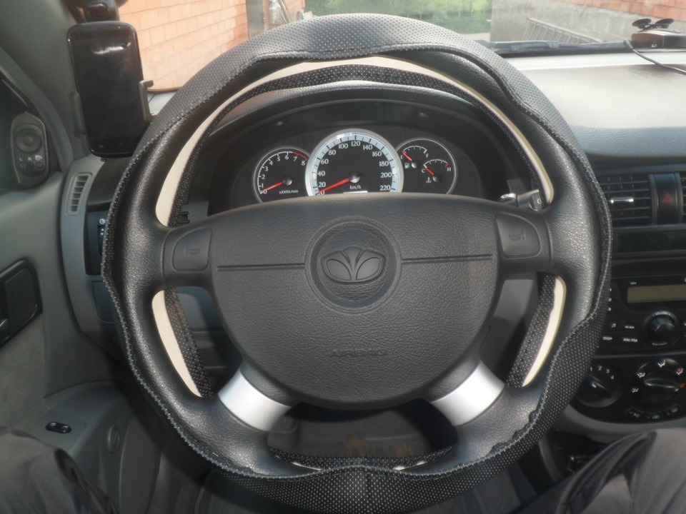 оплетка на руль — Daewoo Gentra, 1,5 л, 2013 года | аксессуары | DRIVE2