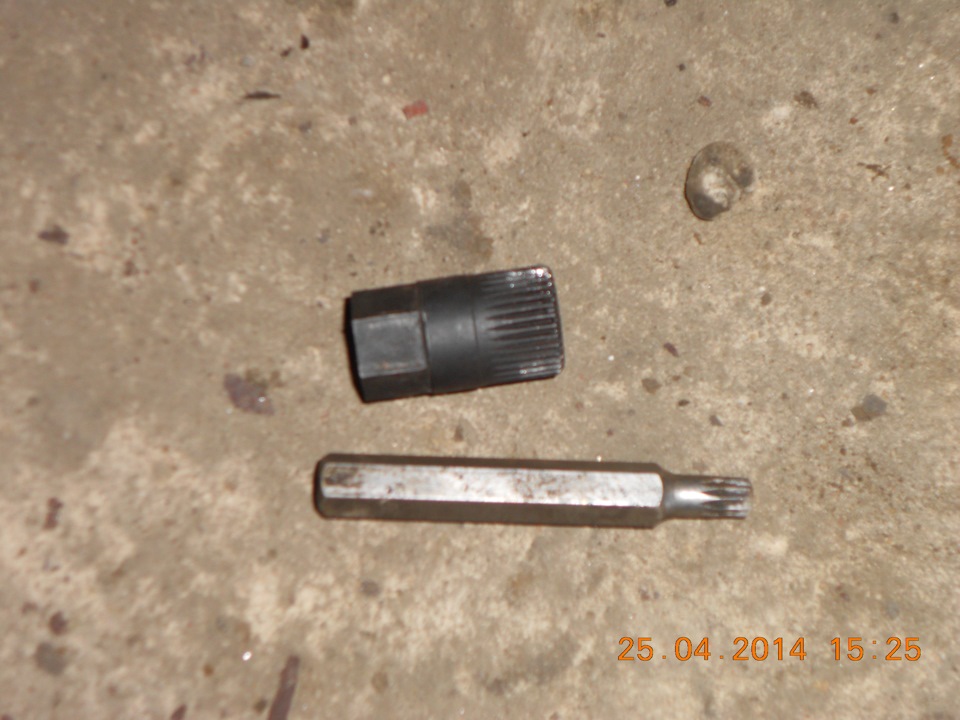 Установка обгонной муфты на генератор вместо шкива и замена опоры амор ...