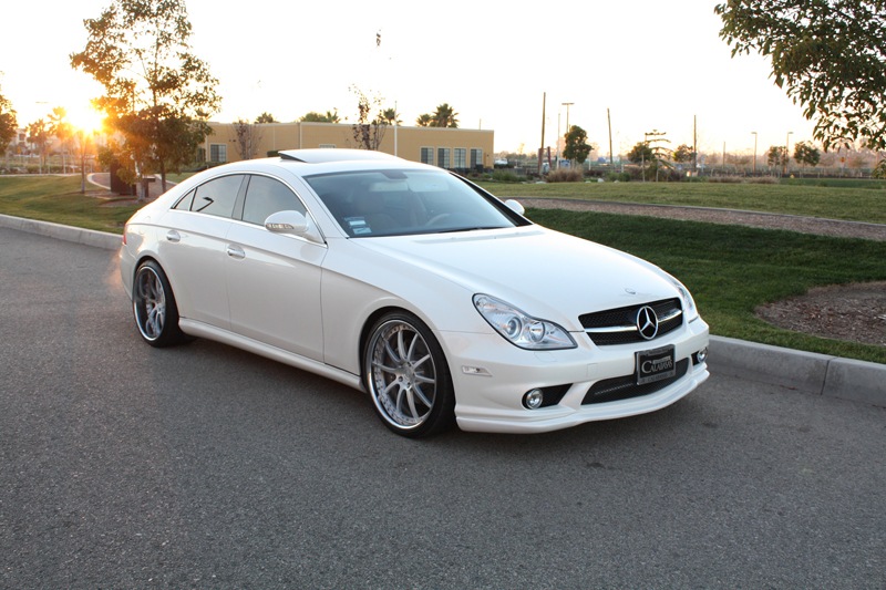 Мерседес CLS 5 5 AMG 2005