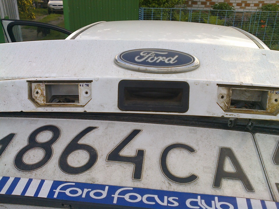 Освещение гос.номера. — Ford Focus Sedan II, 1,6 л, 2006 года | своими ...