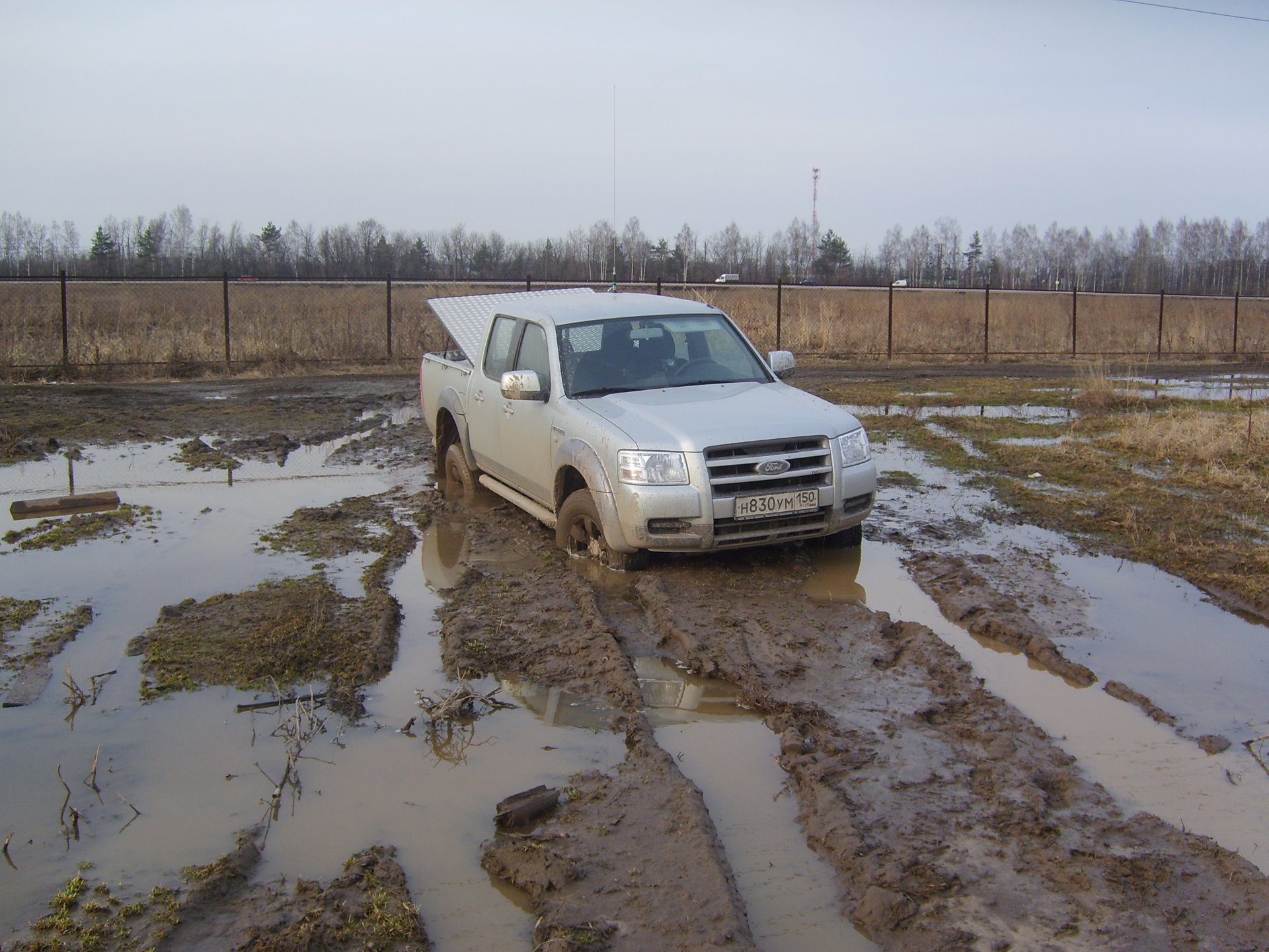 Веселая дорожка на даче ч.1 — Ford Ranger (2G), 2,5 л, 2008 года | просто  так | DRIVE2