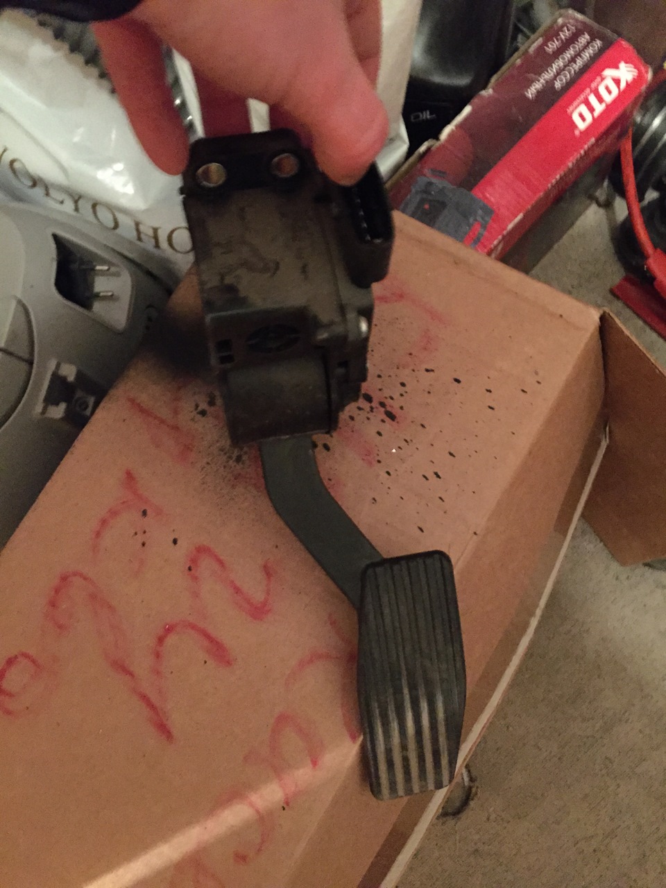 Загорелся check engine — Lada Гранта, 1,6 л, 2012 года | своими руками ...