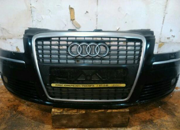 Бампер передний Audi A8 D3 на Audi A8 (D3). Б/у 55 000 ₽ в городе Санкт-Петербур