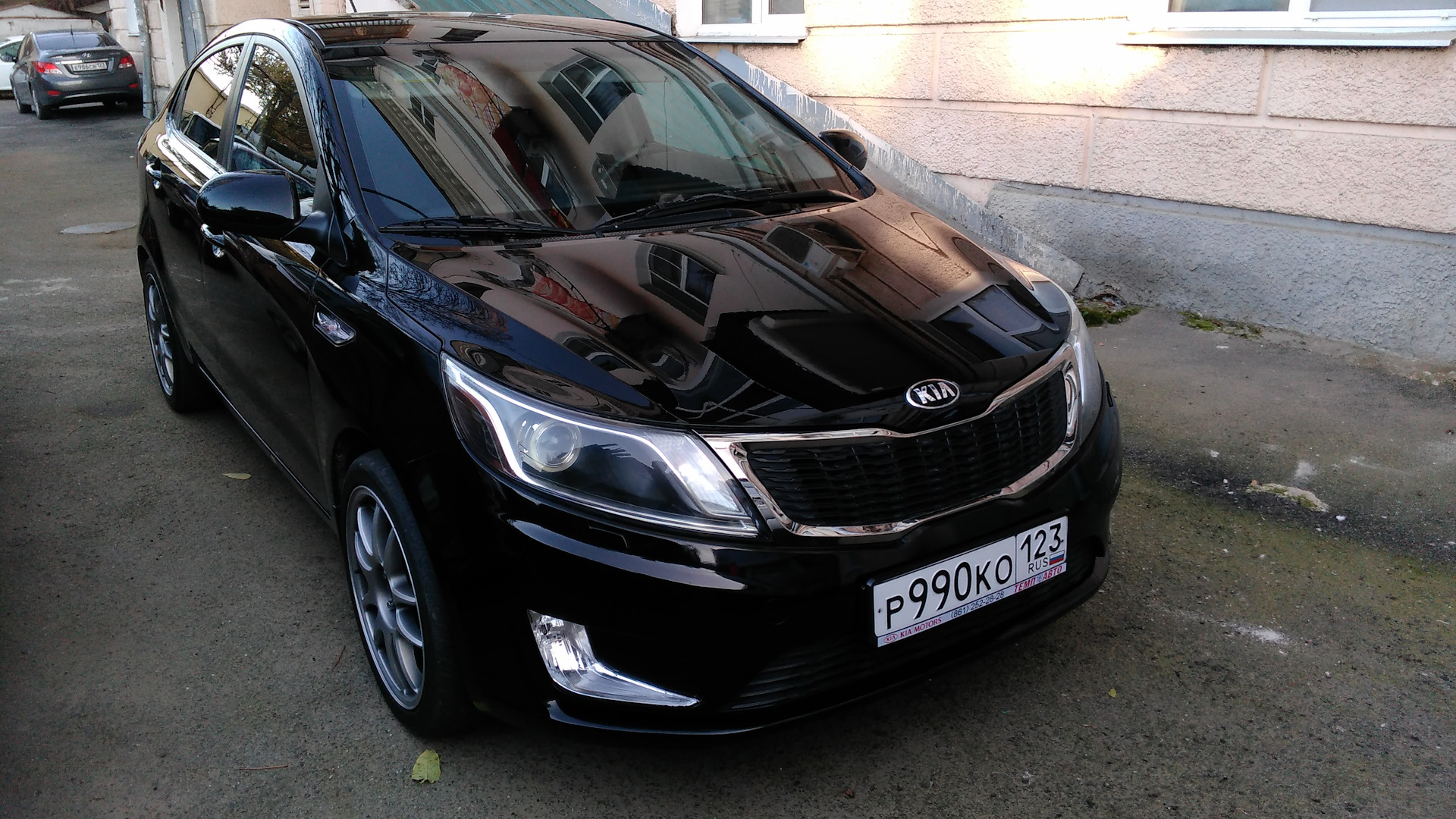 Kia Rio VS Hyundai Solaris — KIA Rio (3G), 1,4 л, 2013 года | стайлинг ...