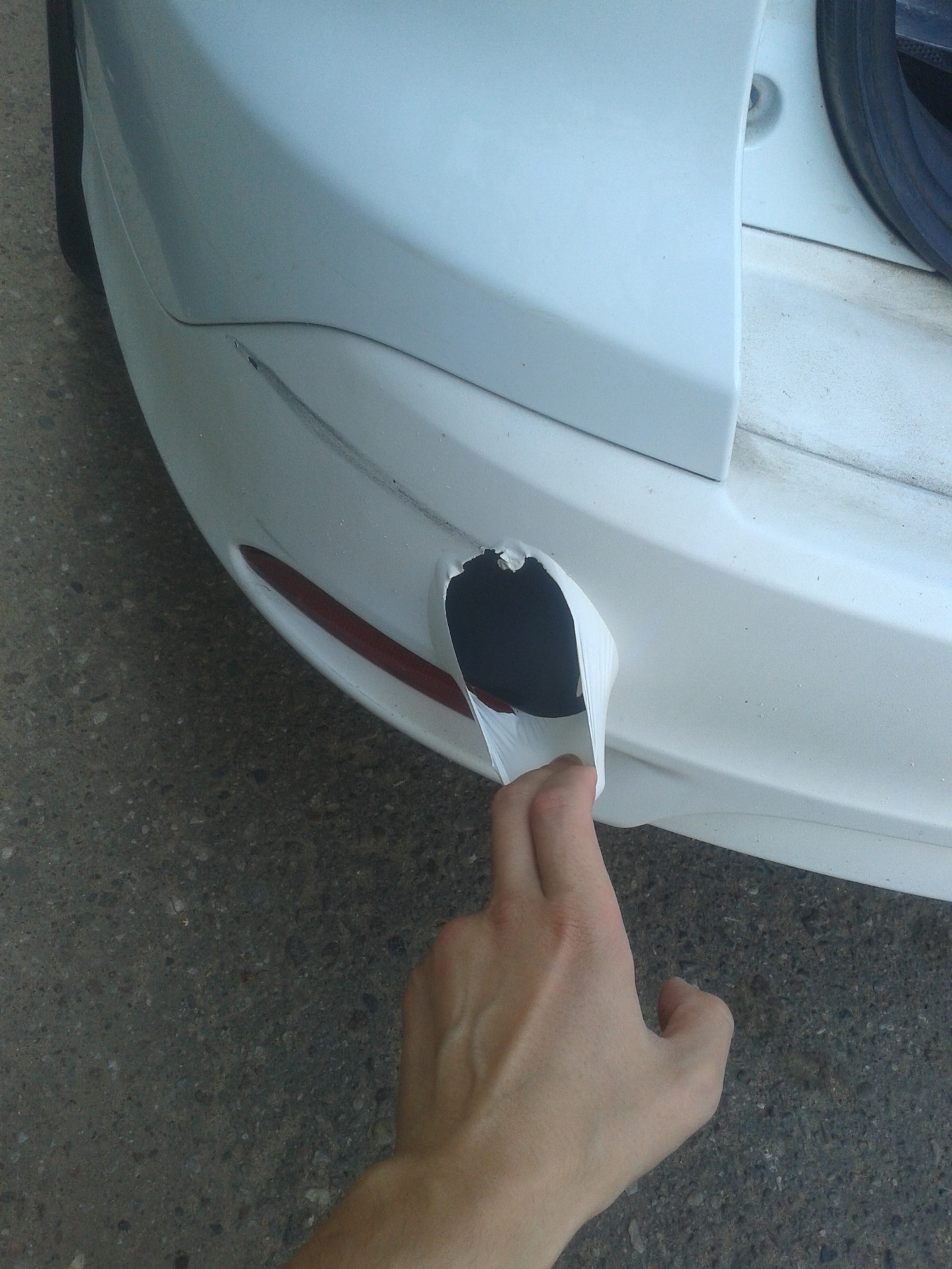 Какое влияние оказывает грунтовка на качество нанесения жидкой резины?