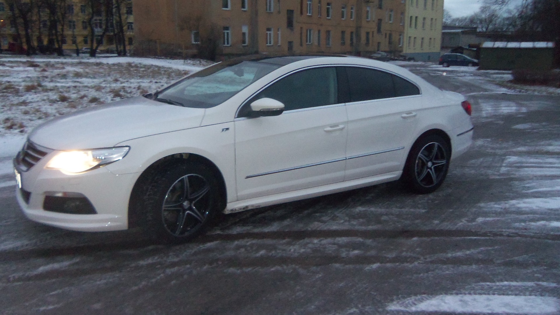 Volkswagen Passat CC 2.0 бензиновый 2011 | Брутал авто на DRIVE2