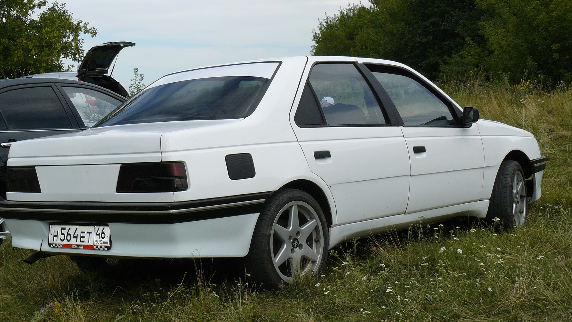 Peugeot 405 1.9 бензиновый 1992 | Белый ЛЕВ)) на DRIVE2