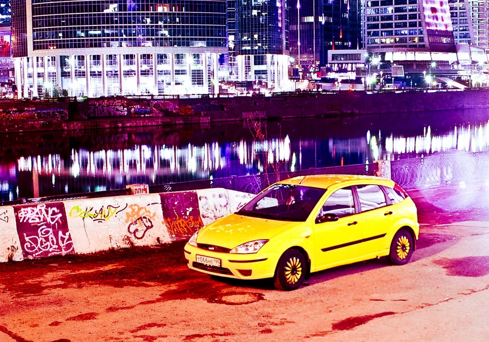 Желток, какой ты ночью? — Ford Focus Hatchback I, 1,6 л, 2003 года ...