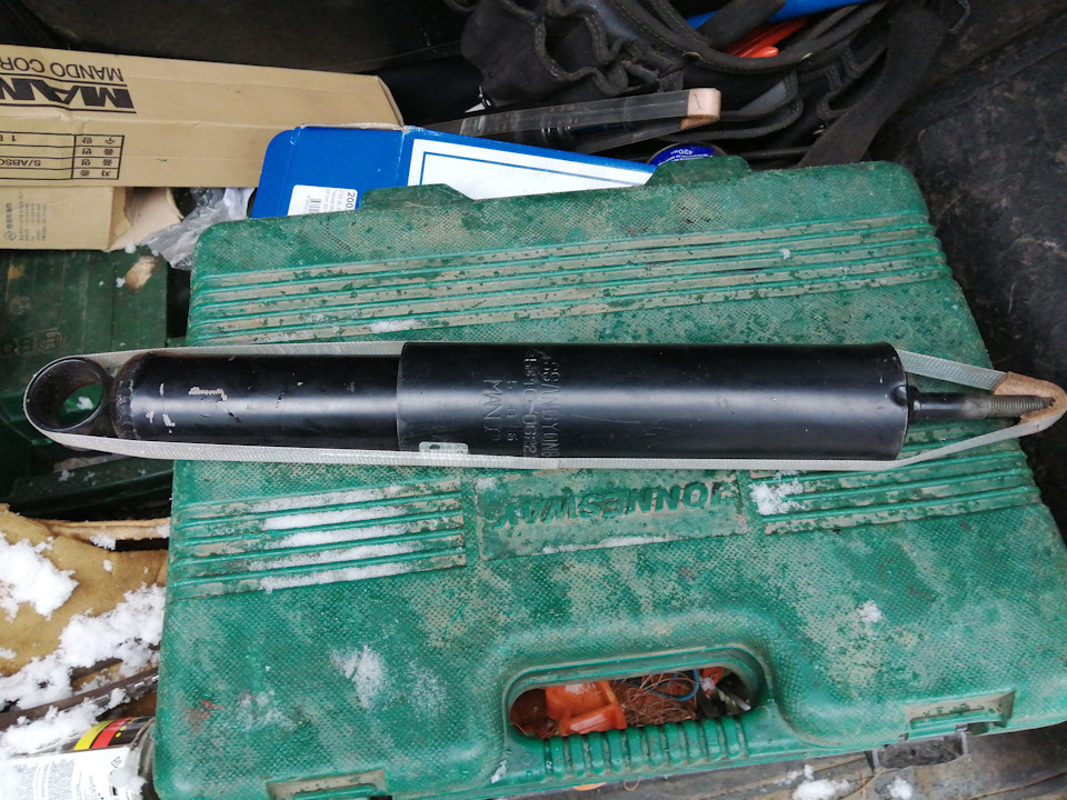 3 артикул. 3 артикул. амортизатор на тагаз. Tokico e3496. задние амортизаторы тагаз тагер 2.