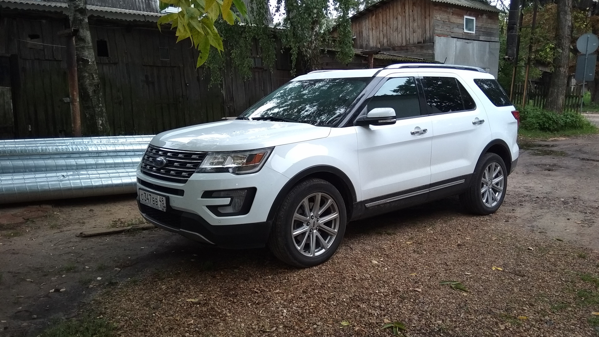 Продажа Ford Explorer (5G) 2017 (бензин, АКПП) — с историей обслуживания —  DRIVE2.RU