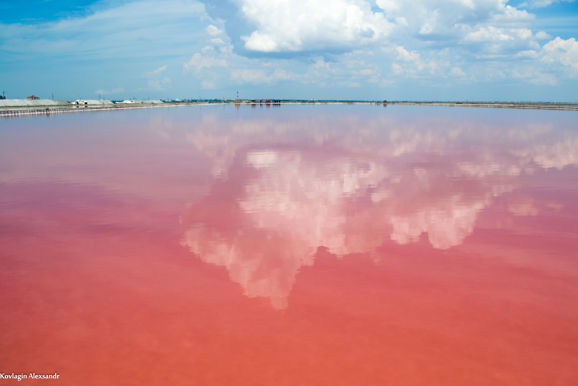 Розовое озеро Тольятти