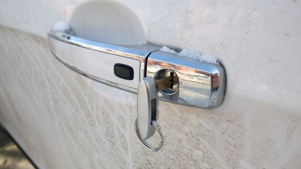 Ключ не лезет в личинку двери (решено) — Chevrolet Captiva (1G), 2,2 л ...