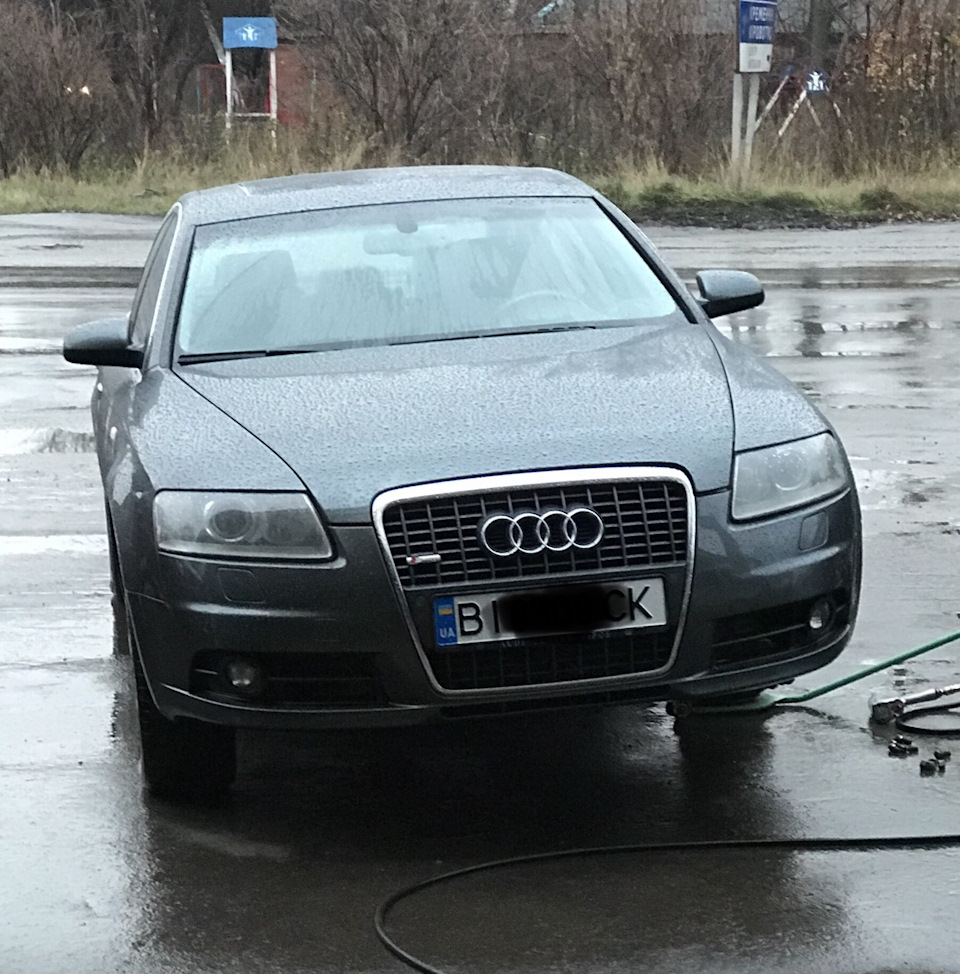 Что-то бьет в педаль тормоза — Audi A6 (C6), 3 л, 2008 года | визит на ...
