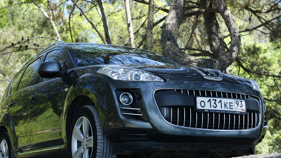 Peugeot 4007 2.4 бензиновый 2008 | на DRIVE2