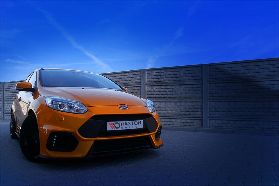 Обвес focus. Ford Focus 3 RS. Ford Focus 3 RS обвес. Форд фокус 3 RS дорестайл. Форд фокус 3 РС обвес.