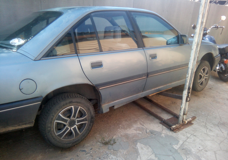 Самодельный опрокидыватель.( Оч.умелые ручки) — Opel Omega A, 2 л, 1986 ...