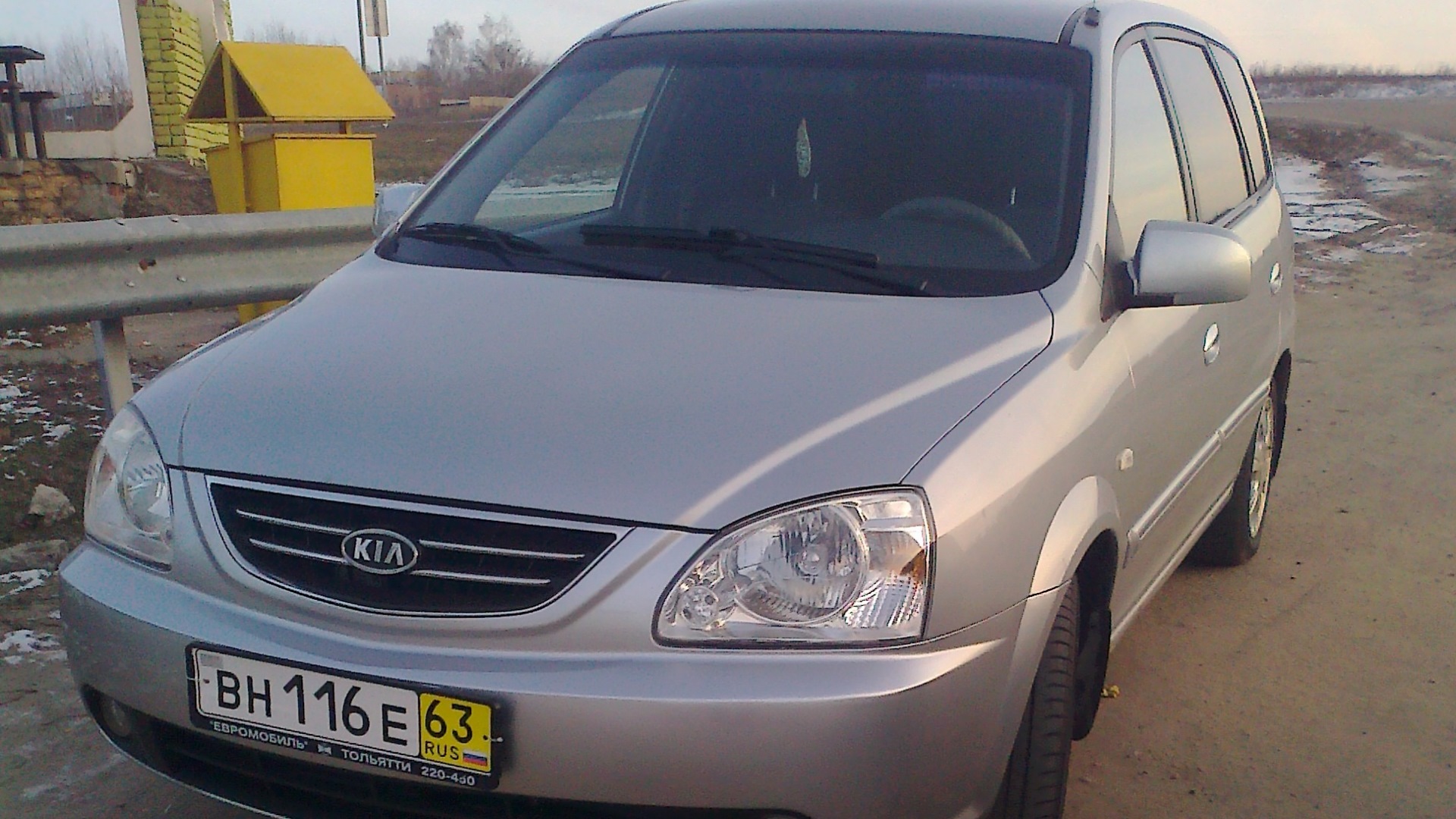 KIA Carens II 1.6 бензиновый 2005 | 