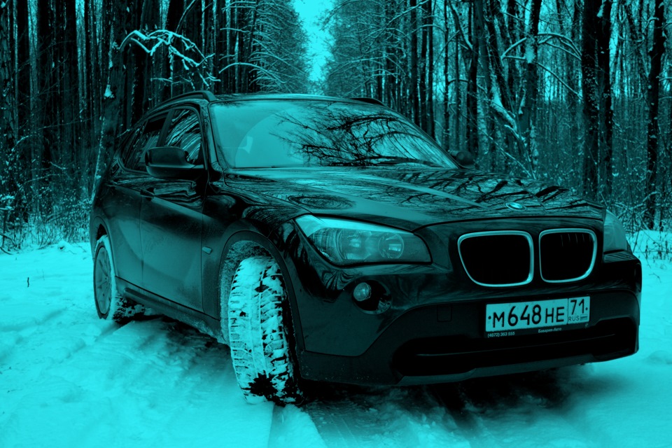 Снег и БМВ. — BMW X1 (E84), 2 л, 2011 года | фотография | DRIVE2