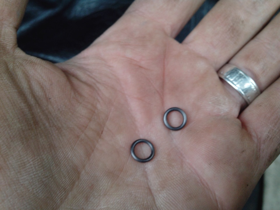 Проблема с болтиками на бензобаке РЕШЕНА! + зазор свечей ! — УАЗ 315195 ...