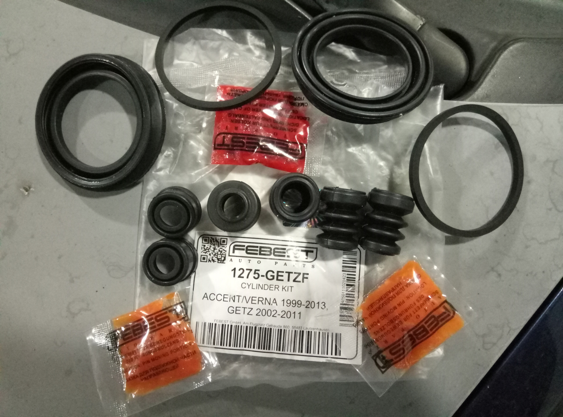 ремкомплект переднего суппорта солярис 2015. ремкомплект для тормозных суппортов элантра. ремкомплект переднего суппорта акцент тагаз. ремкомплект заднего суппорта гетц 1. ремкомплект заднего суппорта (с поршнем) hyundai solaris/kia rio iii frenkit 234932.