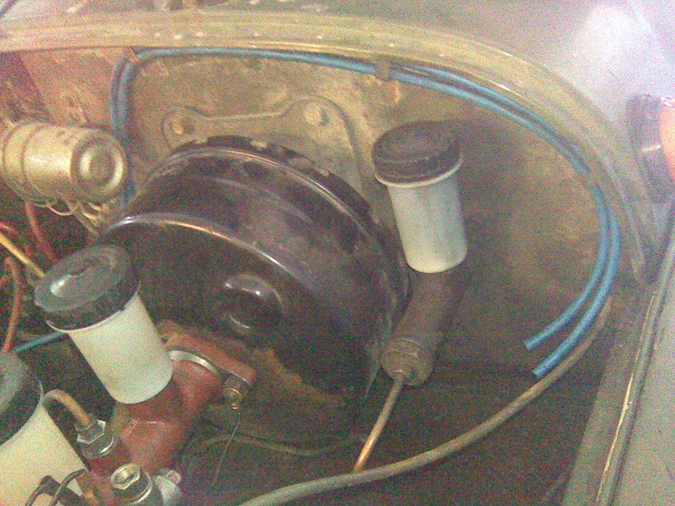 Вывод сапунов под капот — УАЗ 31514, 2,4 л, 1995 года | своими руками ...