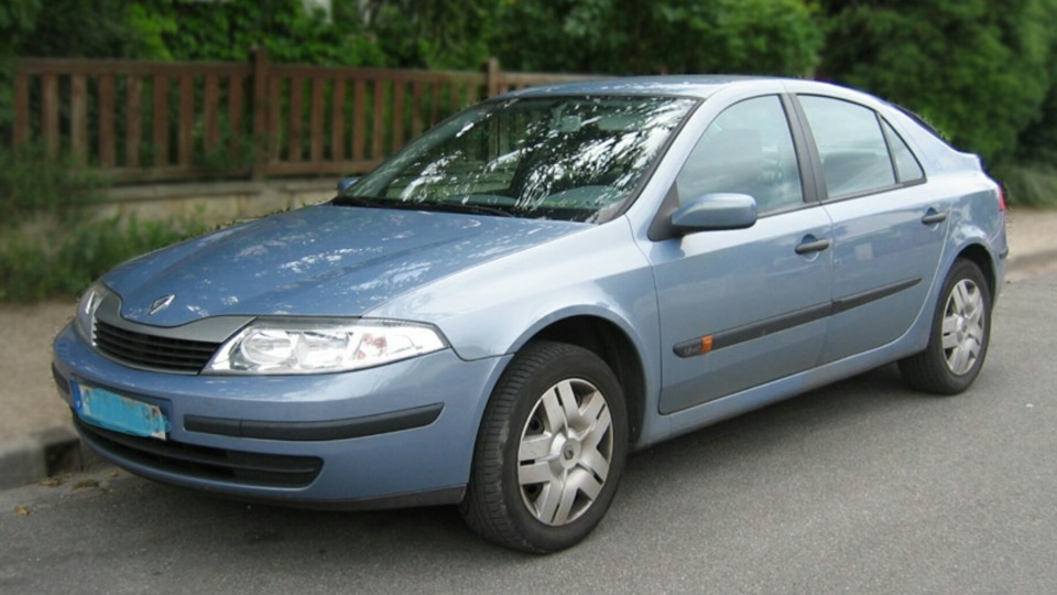 Рено лагуна 1.9. Рено Лагуна 2 2001. Renault Laguna II 2001. Рено Лагуна 2 2007. Рено Лагуна 2 1.6.