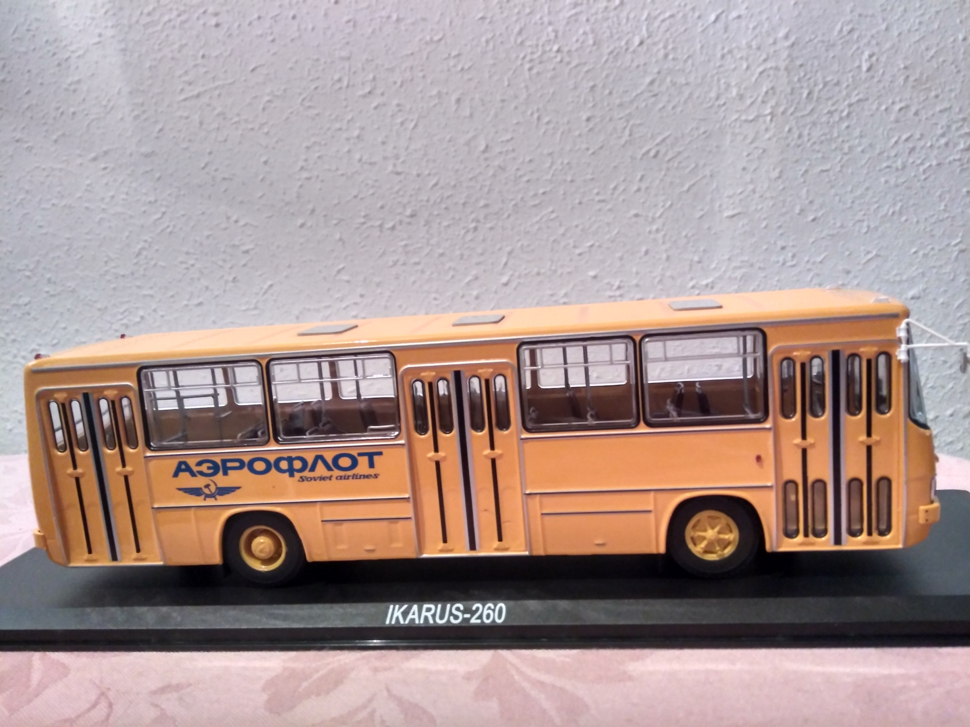 Сборная модель краз в масштабе 1 72. Краз 260 бортовой. Краз 255 кран 1. Краз 260 1 43 ssm. Avd models 1/43 краз.