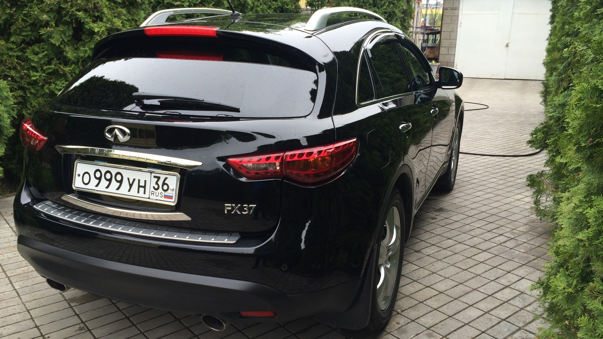 Infiniti FX (2G) 3.7 бензиновый 2010 | Fx 37 premium navi на DRIVE2